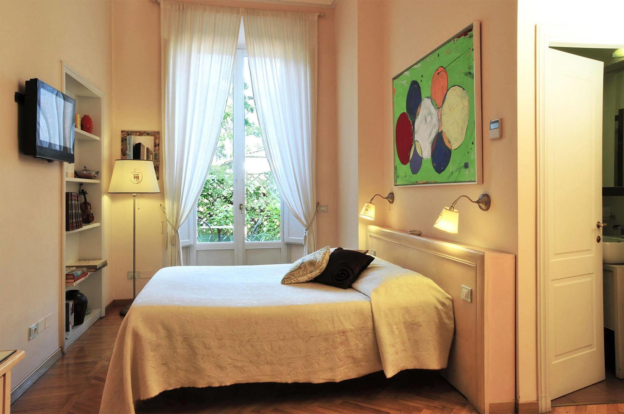 Frühstückspension L'antica Porta Boutique 3*